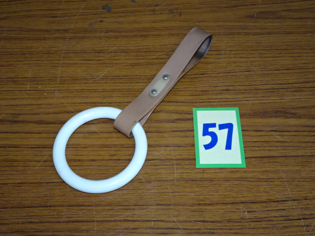 57 吊り手(短)