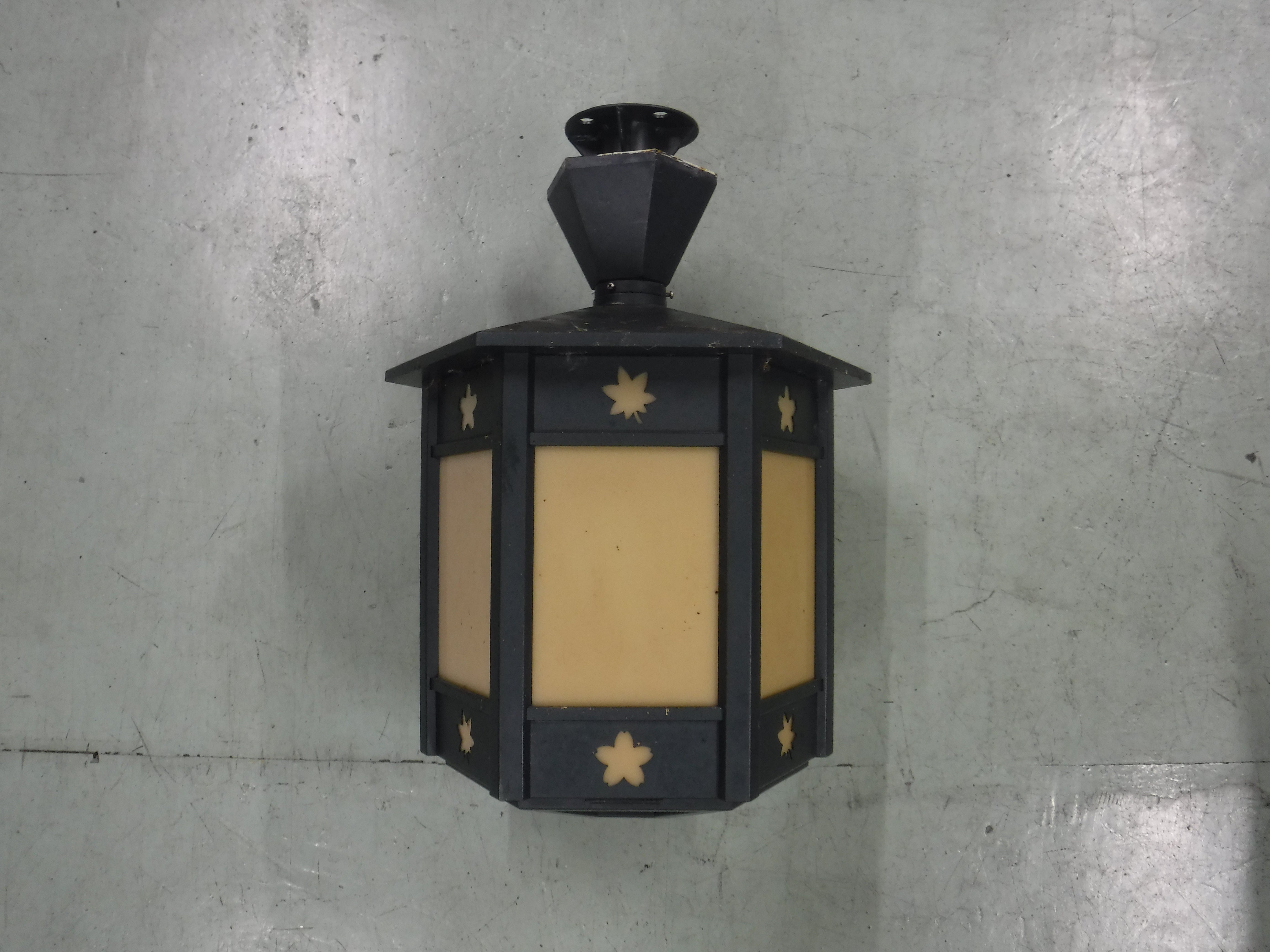 147 燈籠型柱上灯A