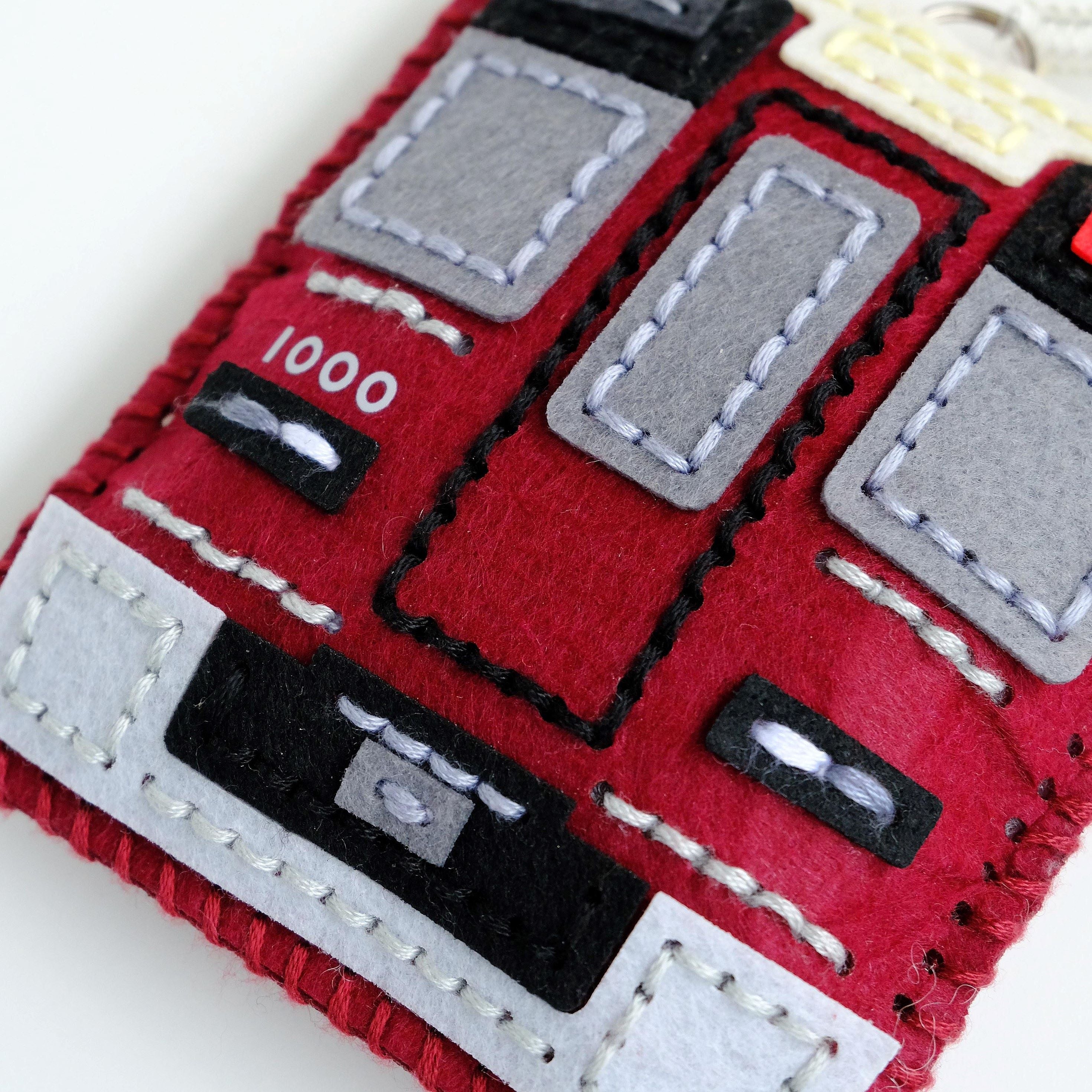 ソーイングパスでん阪急電車1000系