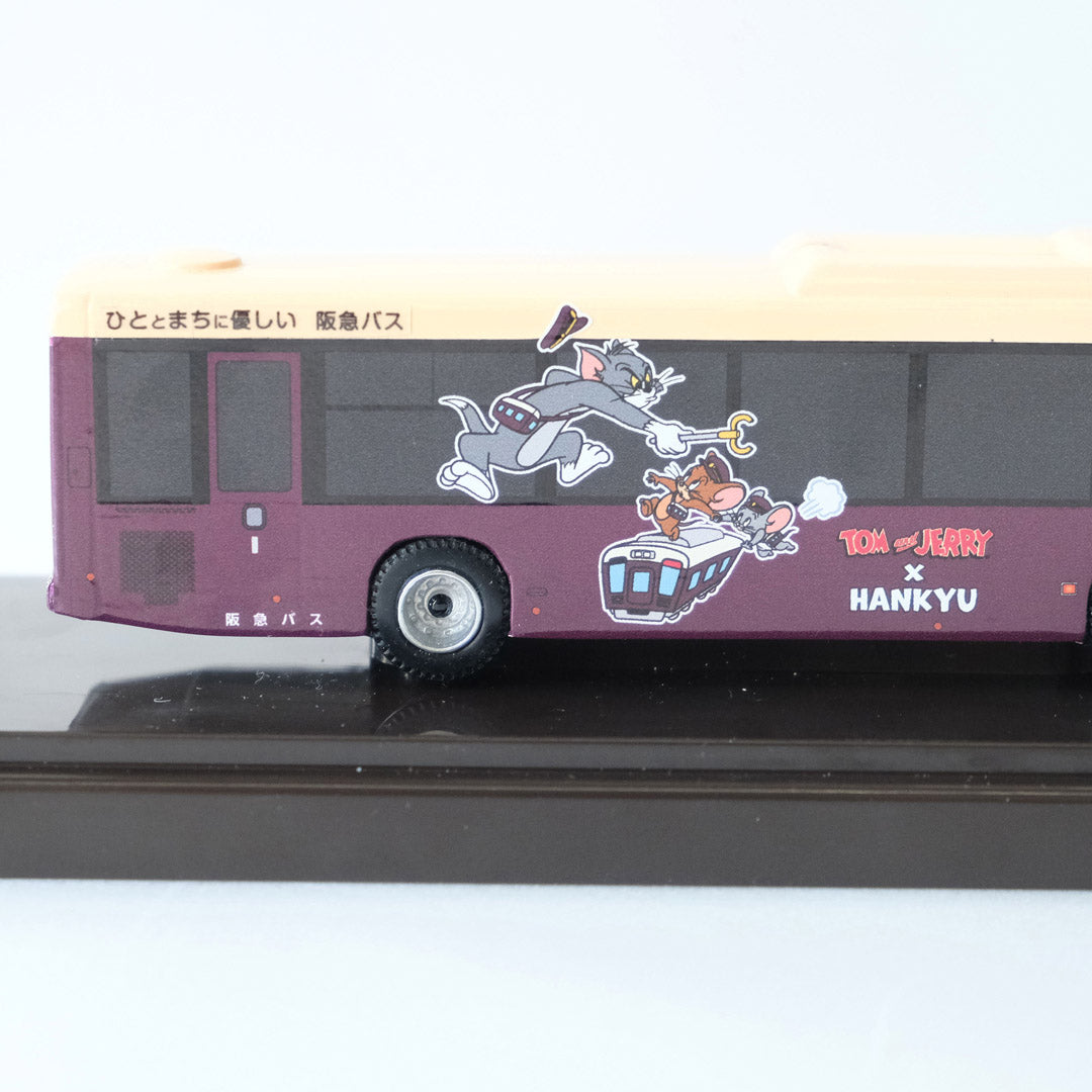 【再販売】「トムとジェリー×阪急電車」コラボラッピングバス1/80ディスプレイモデル 7120号車(伊丹)