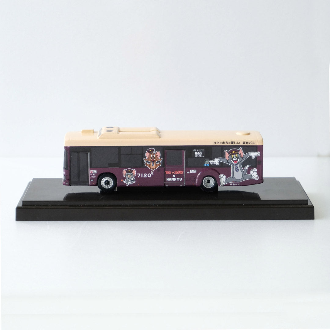 【再販売】「トムとジェリー×阪急電車」コラボラッピングバス1/80ディスプレイモデル 7120号車(伊丹)