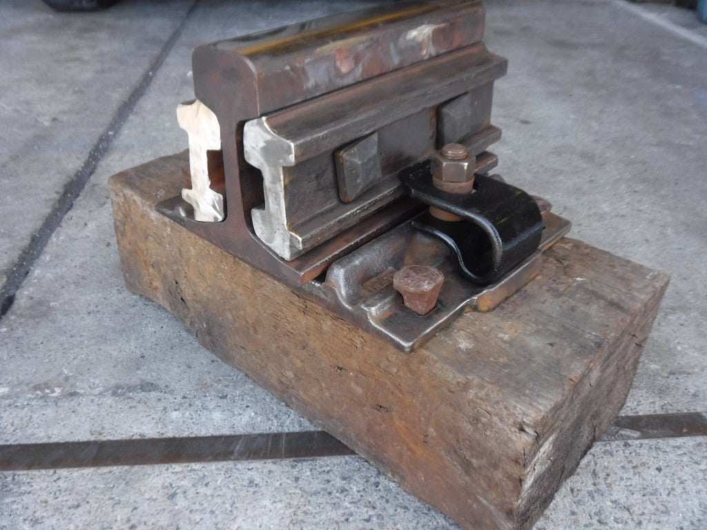 62　　普通継目板切金