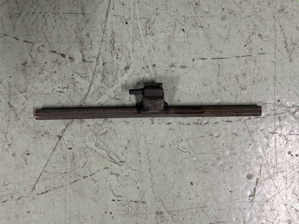 107　　トロリ線文鎮B