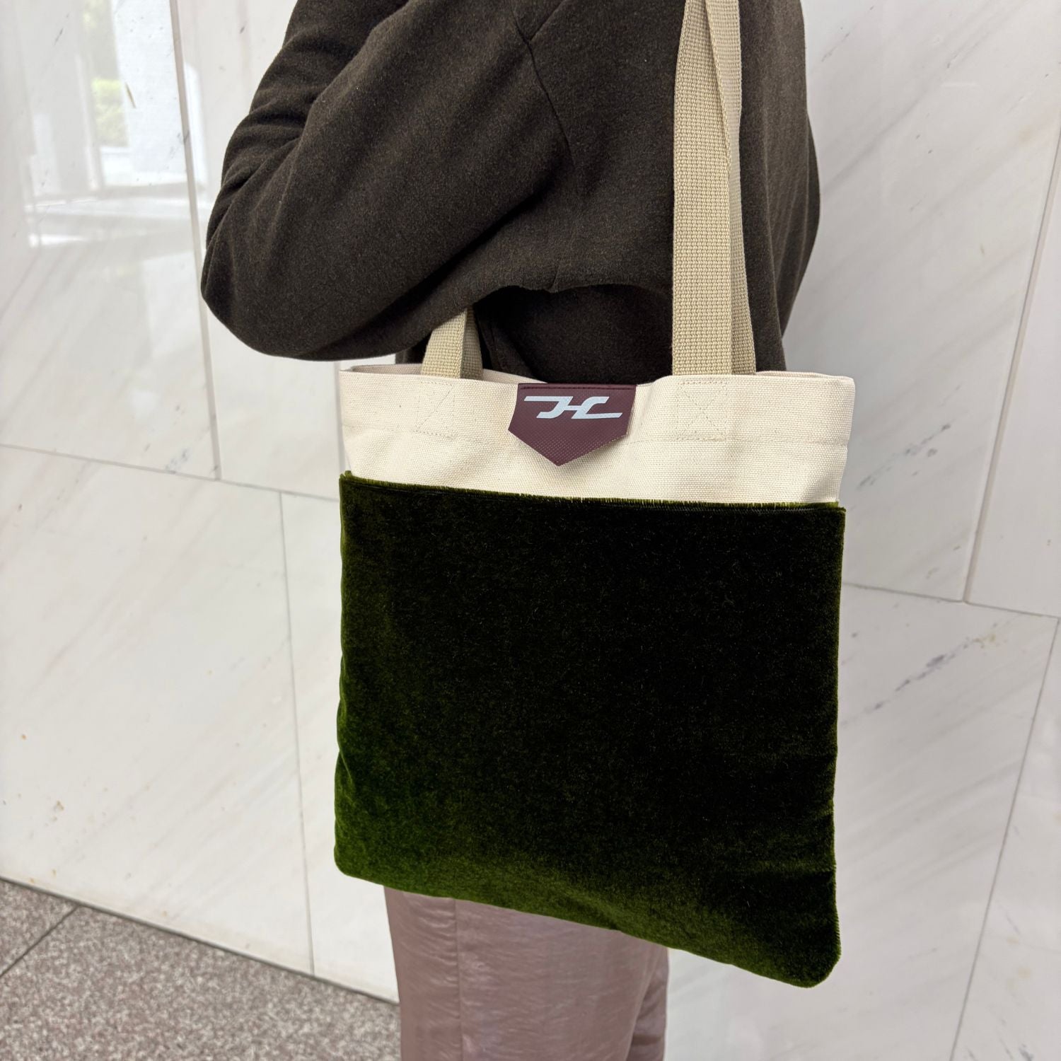 阪急電車アップサイクルトートバッグ