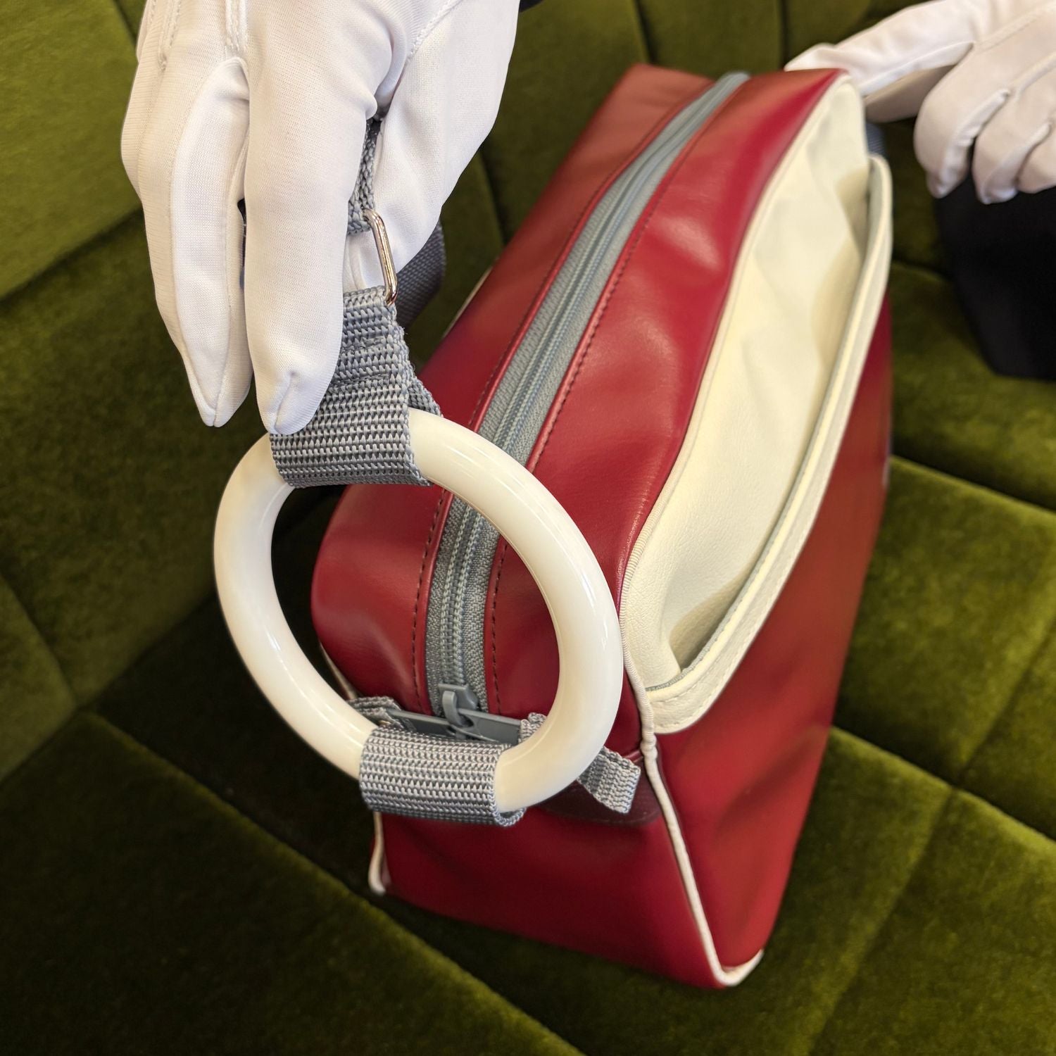 阪急電車アップサイクルカメラバッグ