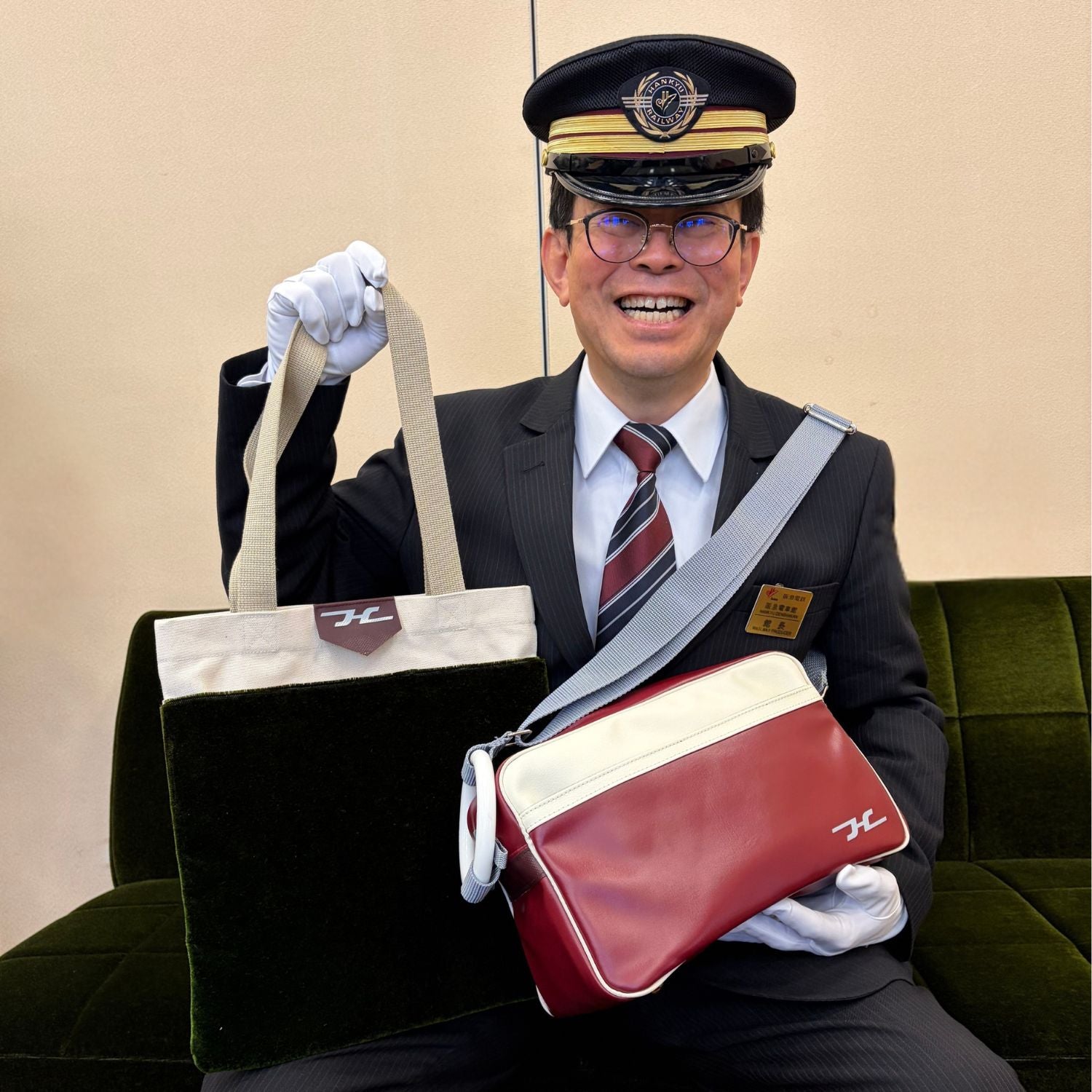 阪急電車アップサイクルトートバッグ