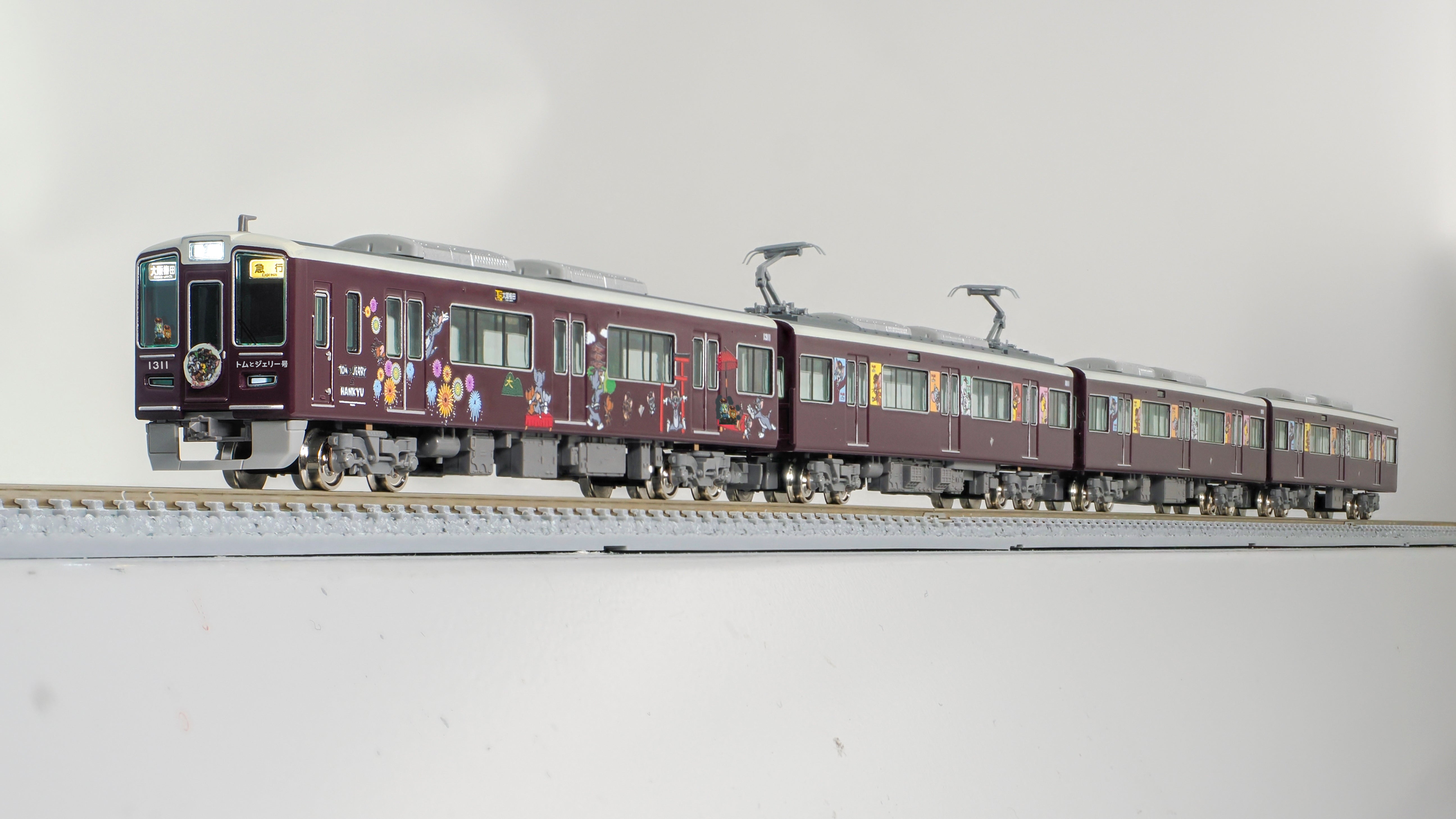 【キャンセル分再販売】【特典つき】鉄道模型阪急1300系（京都線・トムとジェリー号)8両編成セット（動力付き）